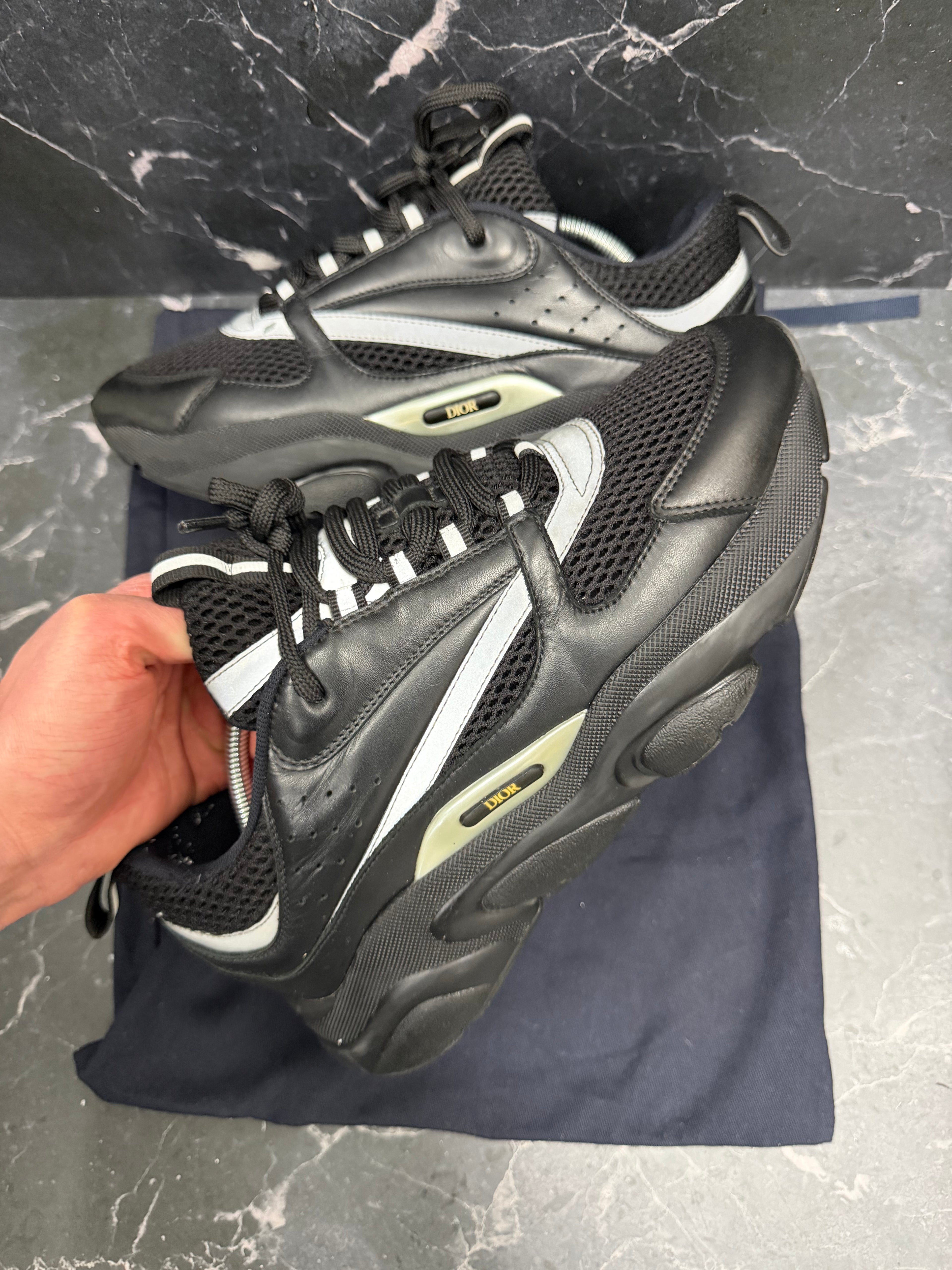 Dior B22 Sneakers – Black | EU 41 | Original Dust Bag Included | Minor Defects (See Pictures)