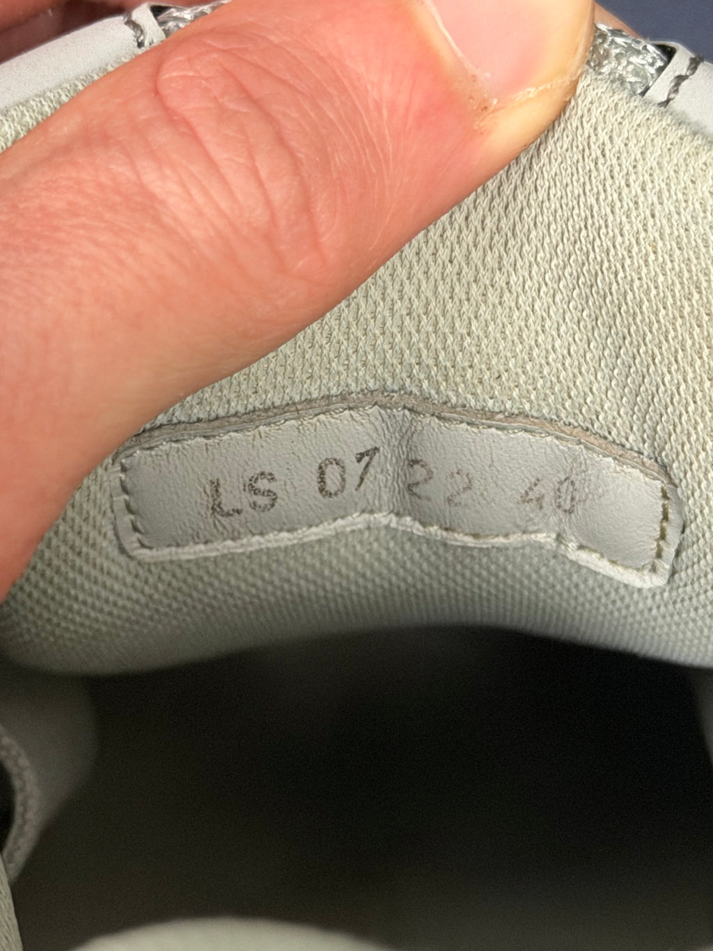 Dior B30 Sneakers – Grey | EU 40 | Excellent Used Condition | Original Box Included