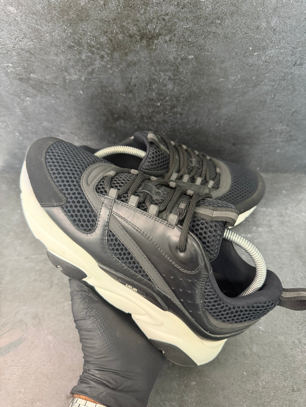 Authentic Dior B22 Black & White Trainers – EU 41.5