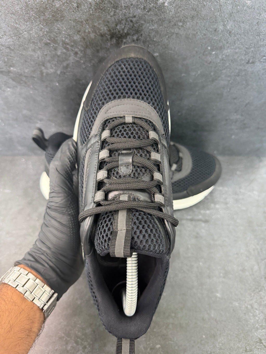 Authentic Dior B22 Black & White Trainers – EU 41.5