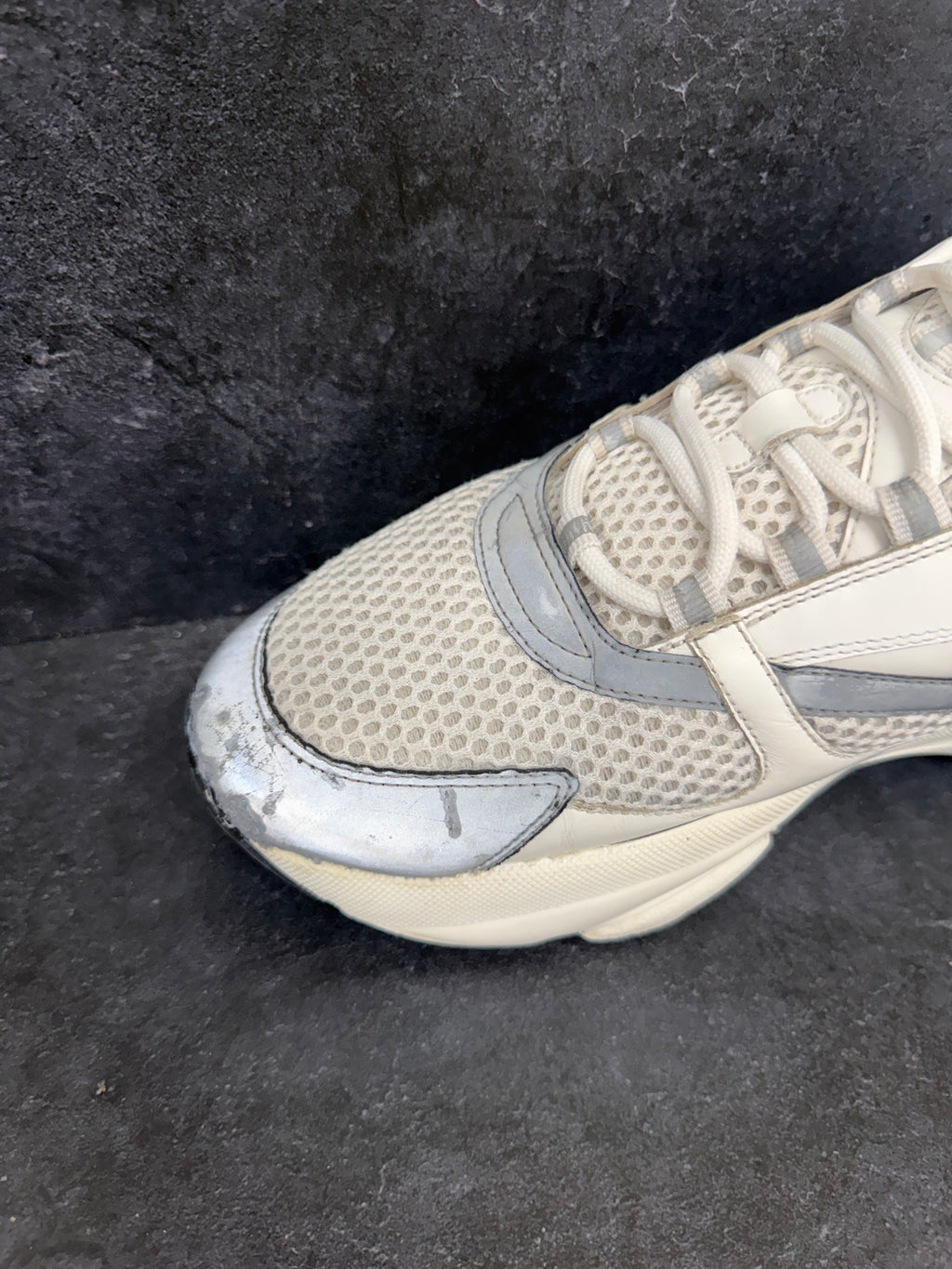 Authentic Dior B22 White Trainers – EU 44