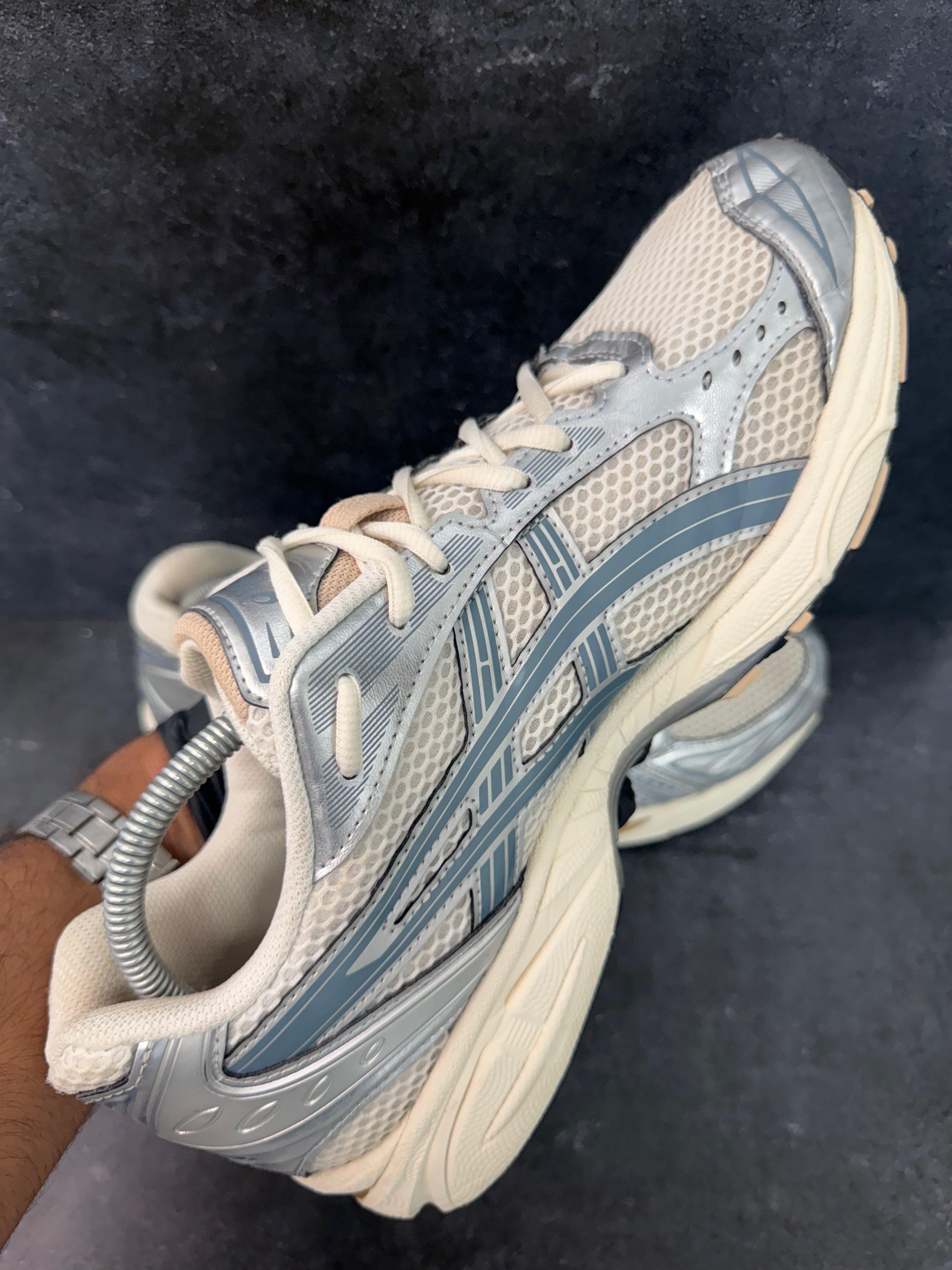 Authentic ASICS Gel-Kayano Teal/White – UK 10