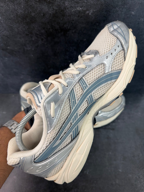 Authentic ASICS Gel-Kayano Teal/White – UK 10