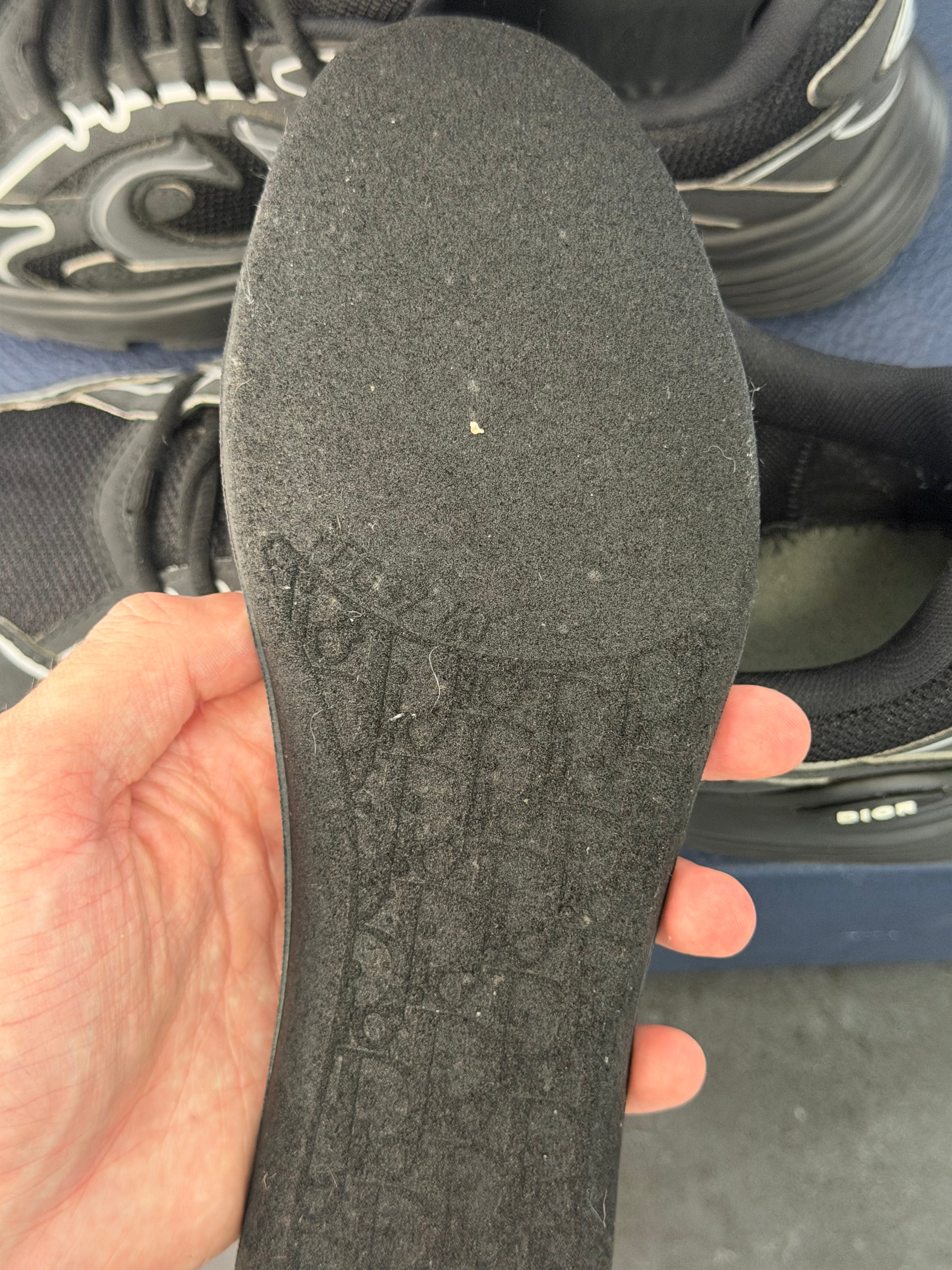 Authentic Dior B30 Black Trainers – EU 40