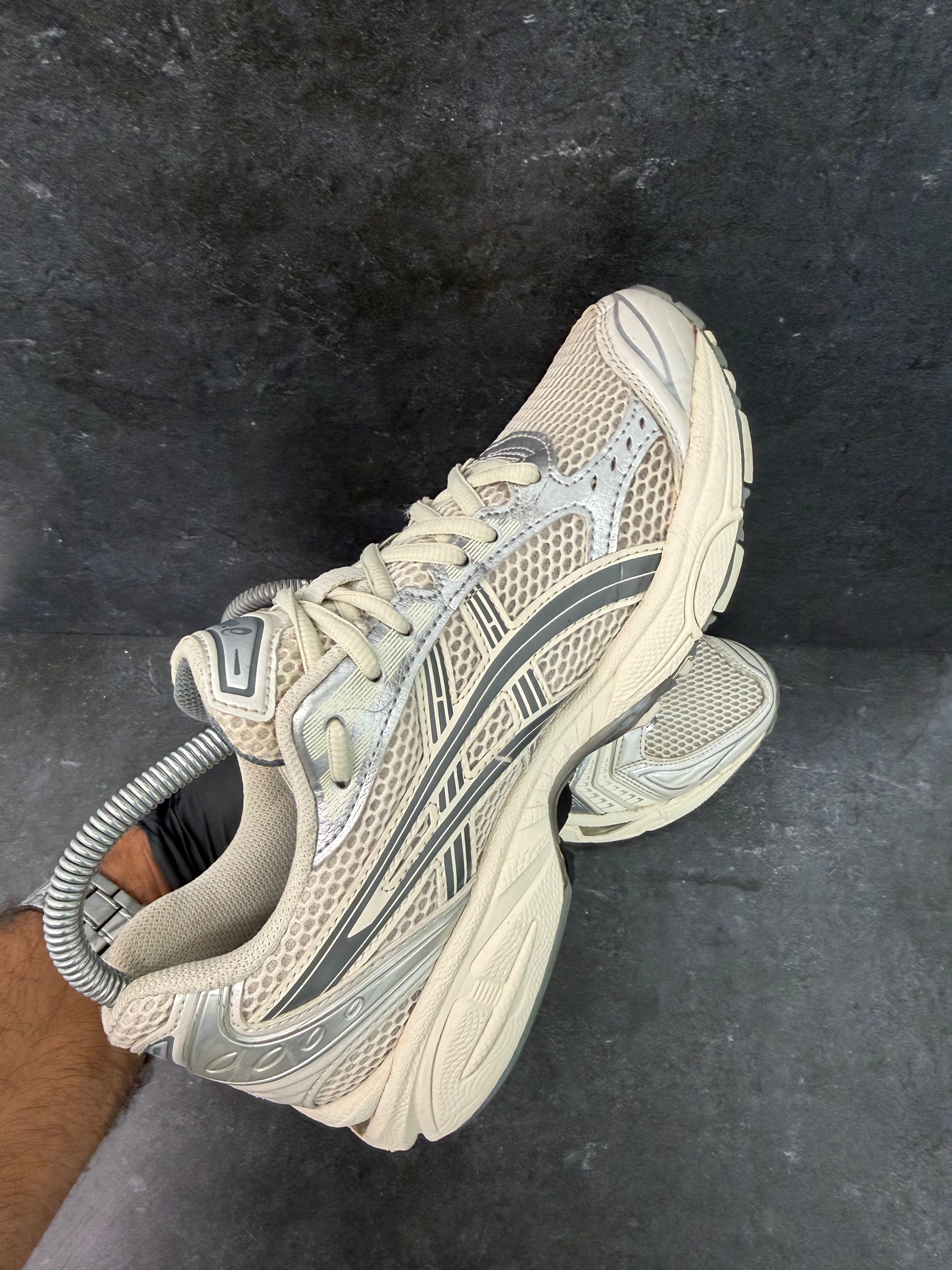 Authentic ASICS Gel-Kayano Teal/White – UK 5