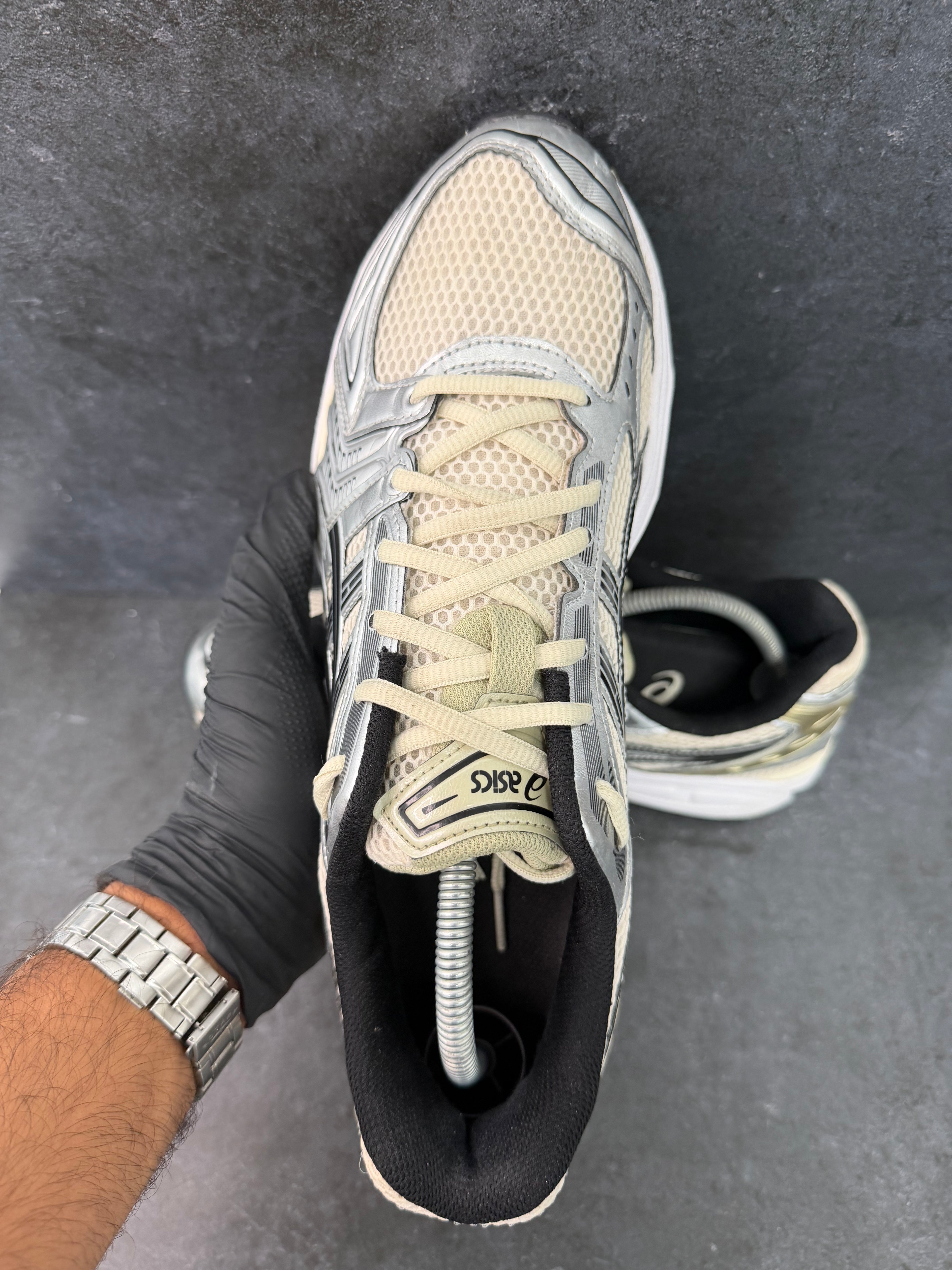 Authentic ASICS Gel-Kayano Silver/Brown – UK 10