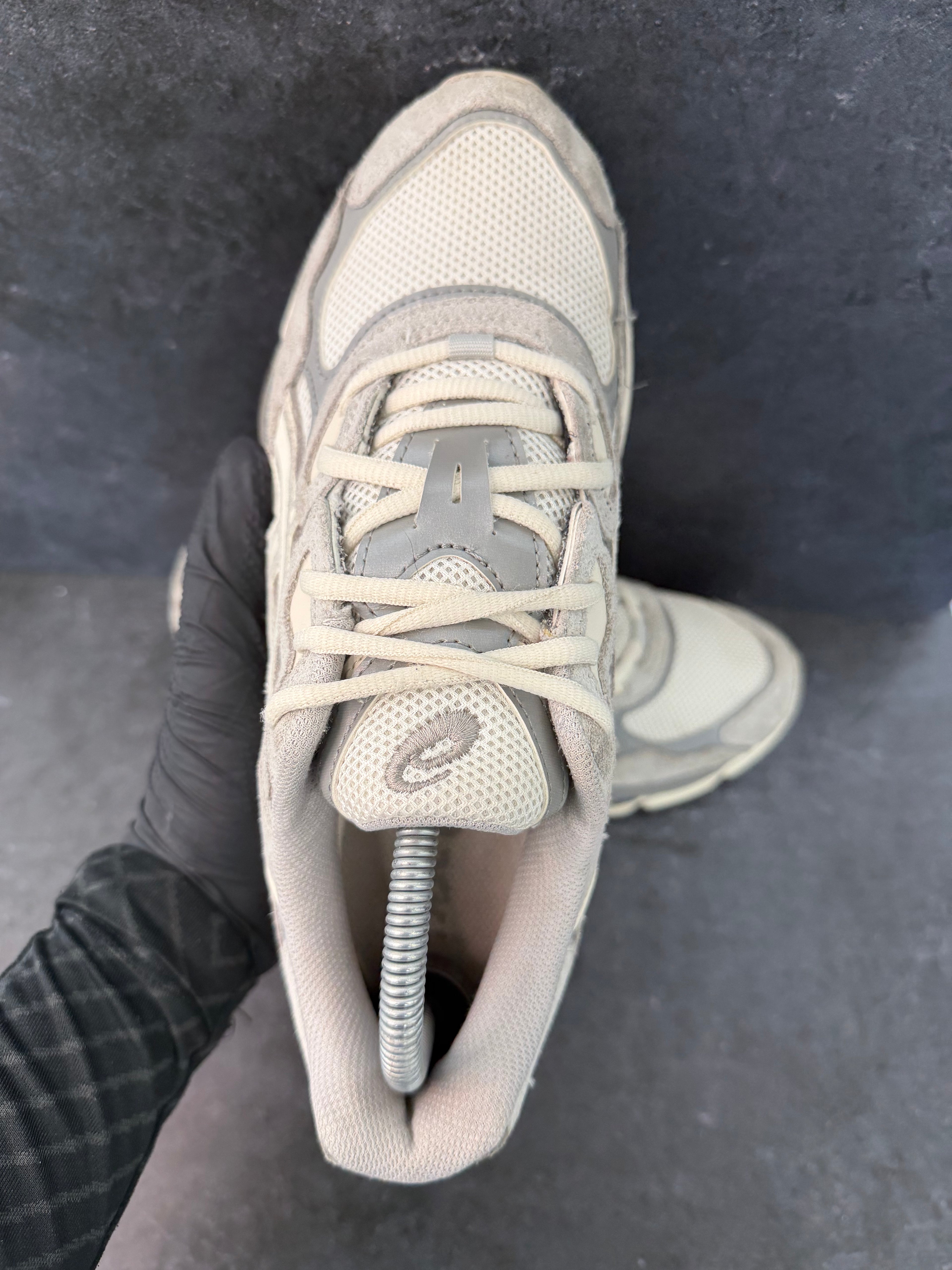 Authentic ASICS Gel-NYC Grey/White – UK 7
