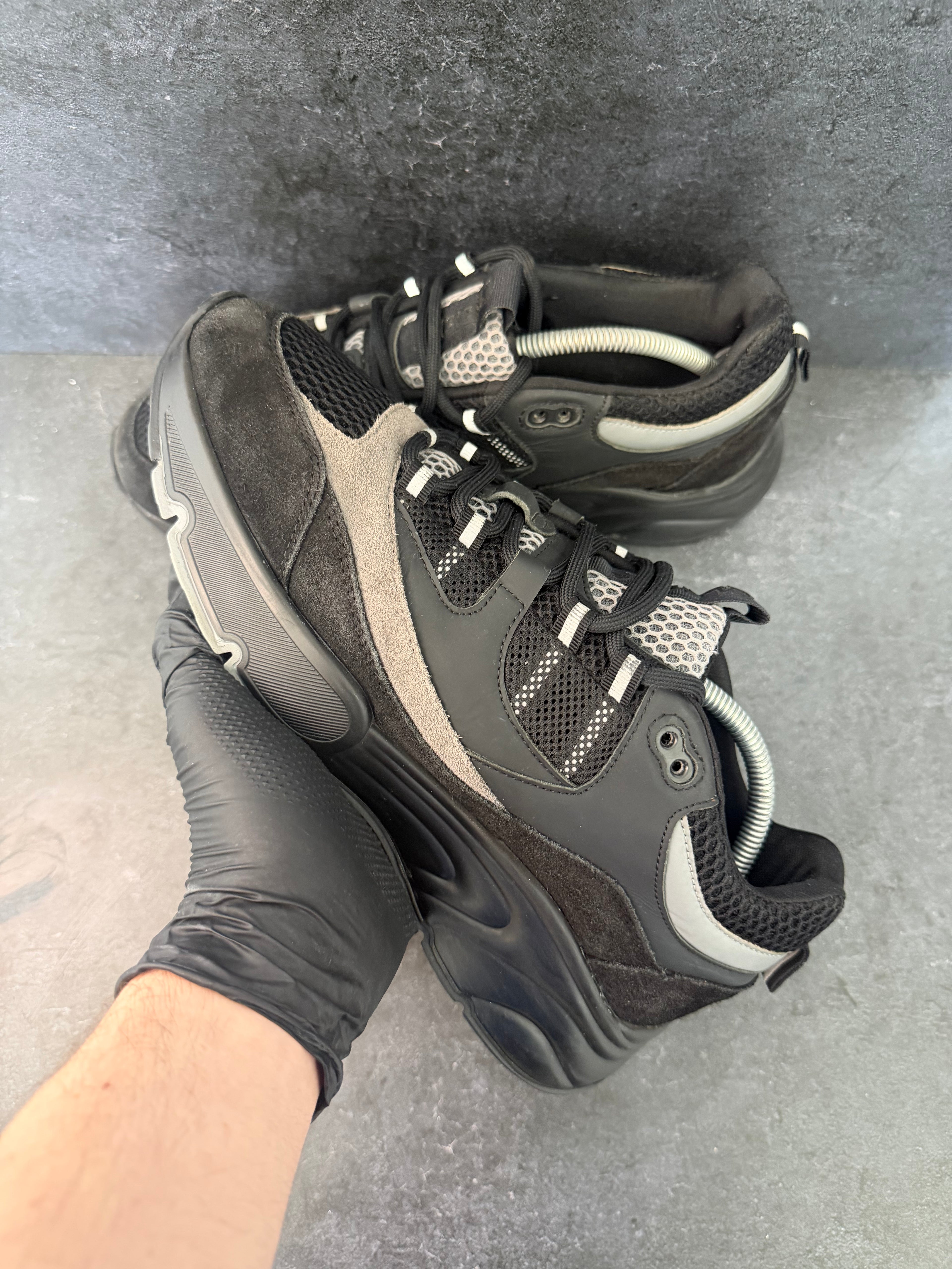 Authentic Cleens Aero Runner Black – UK 10