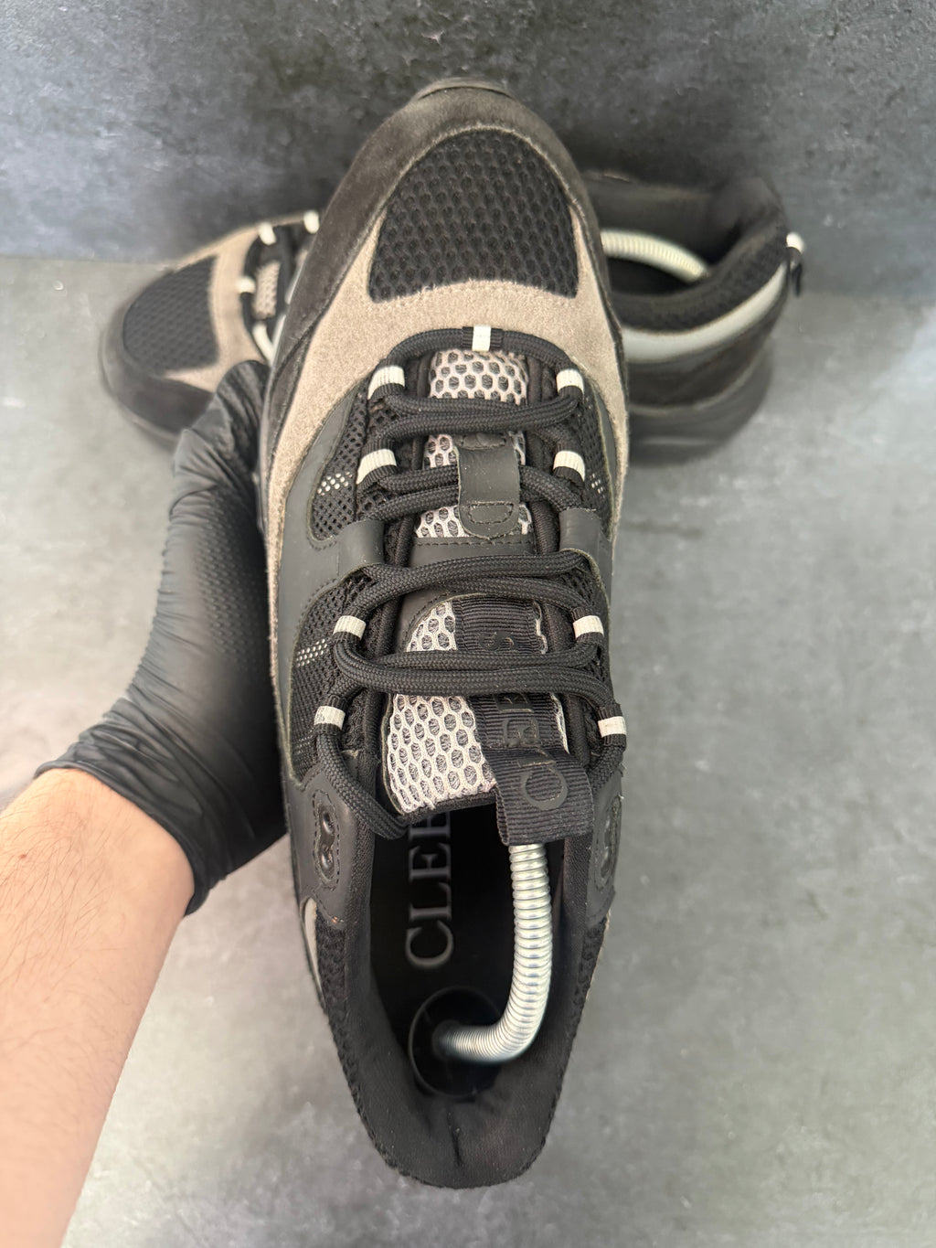 Authentic Cleens Aero Runner Black – UK 10