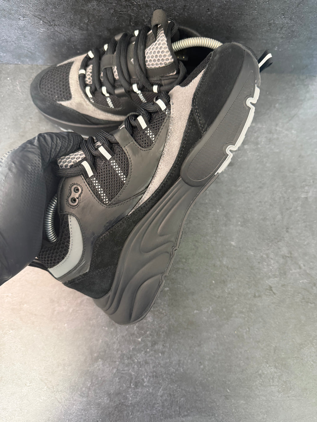 Authentic Cleens Aero Runner Black – UK 8