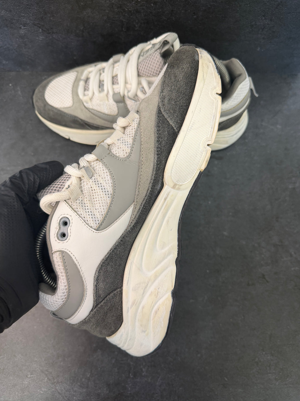 Authentic Cleens Aero Runner Grey/White – UK 8