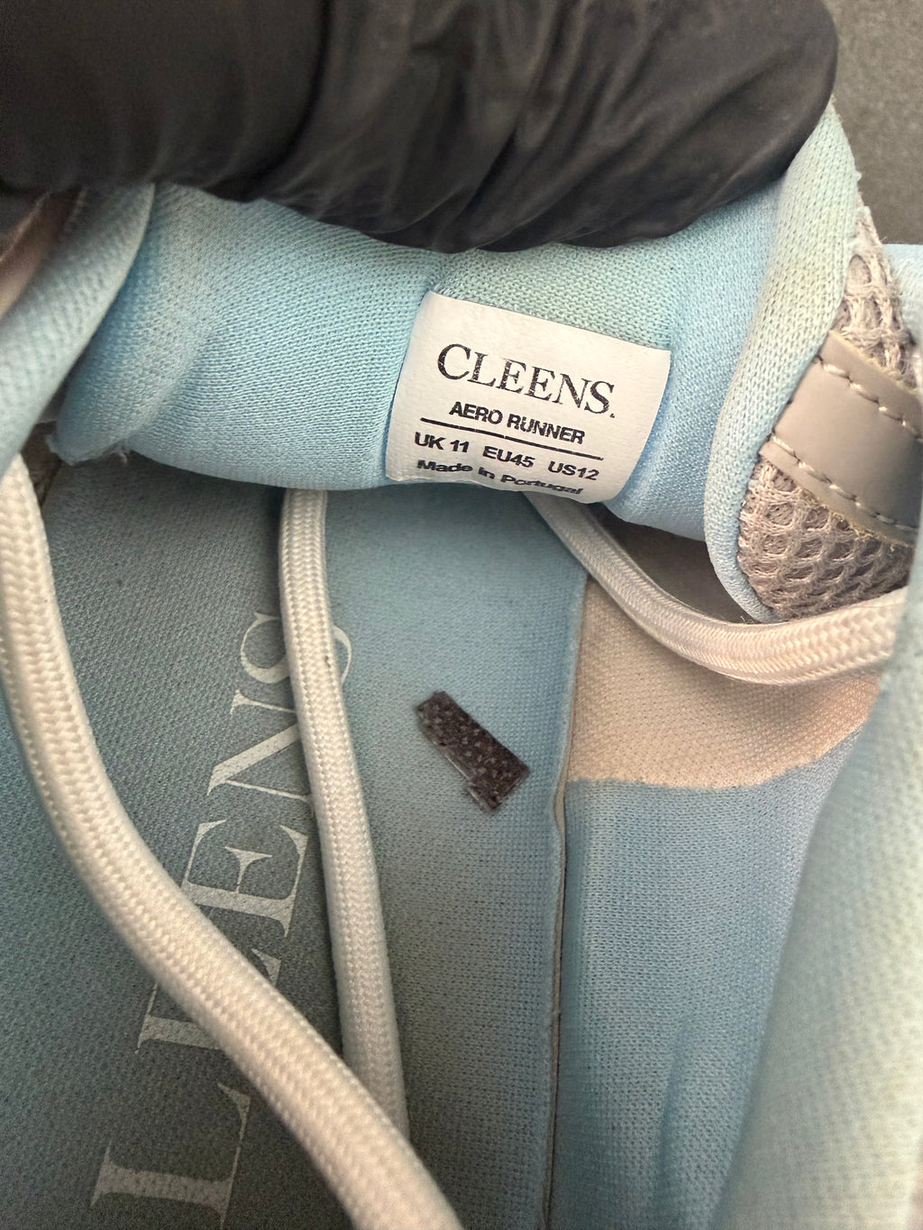 Authentic Cleens Aero Runner Blue/Grey – UK 11