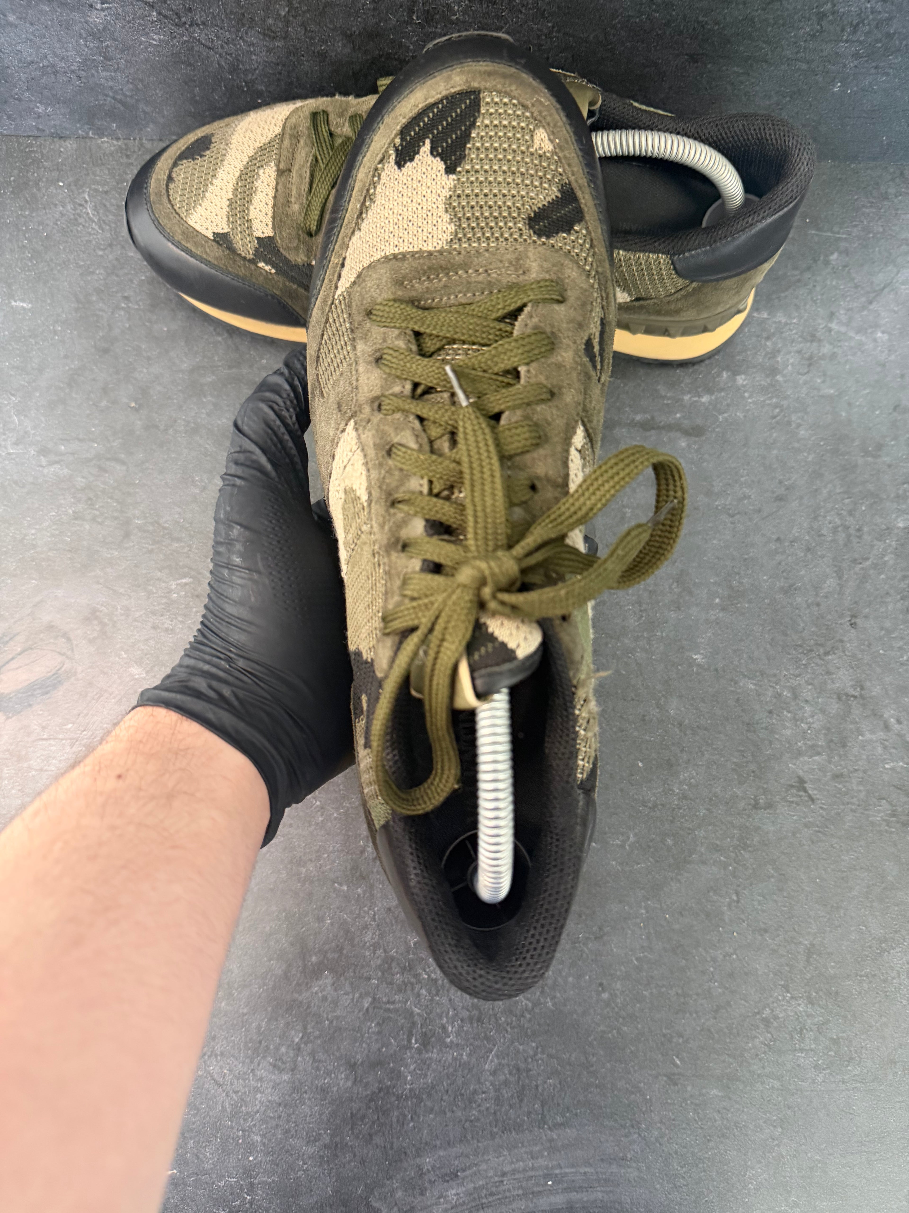 Authentic Valentino Rockrunner Green – EU 42