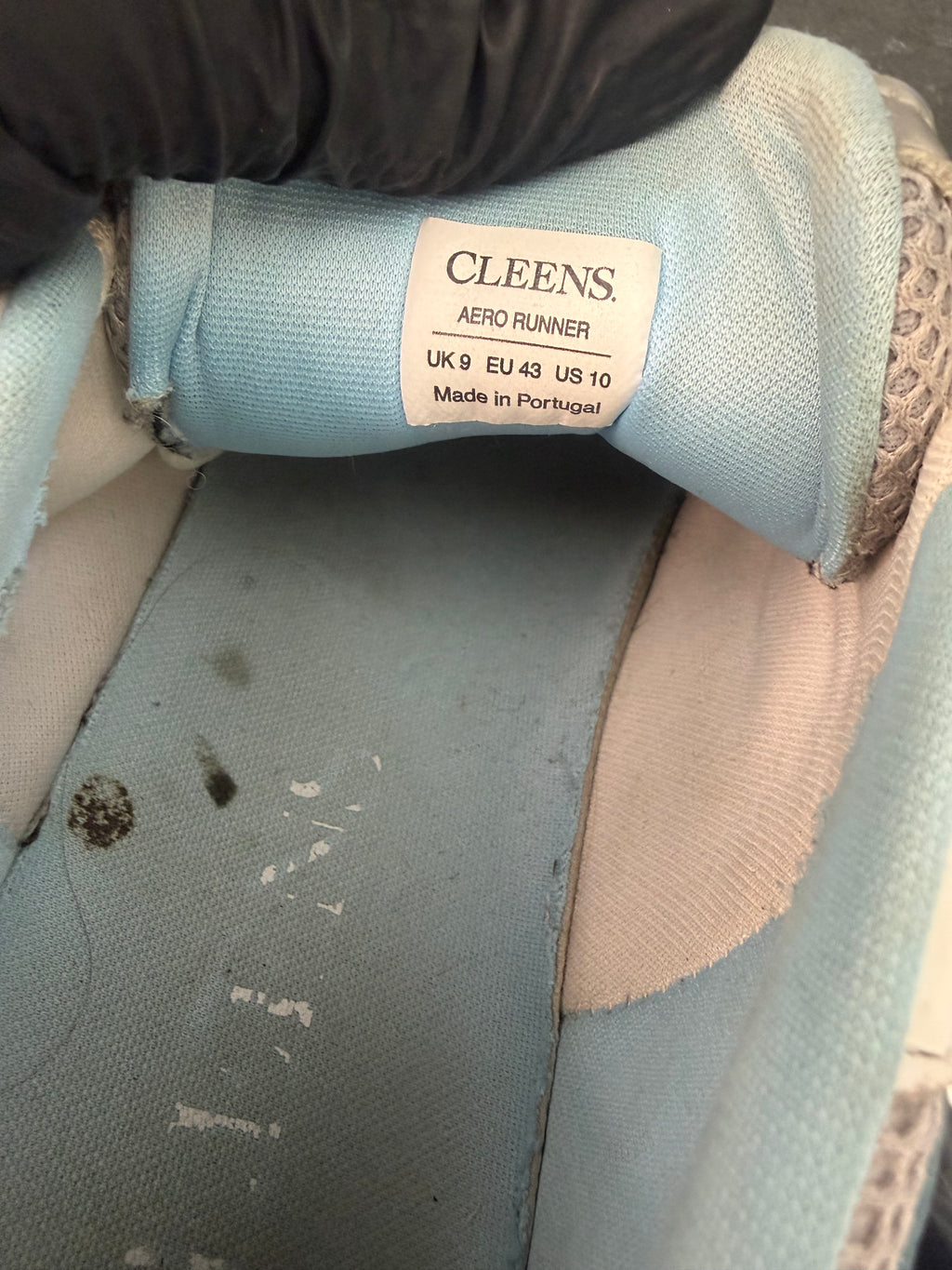 Authentic Cleens Aero Runner Blue/Grey – UK 9