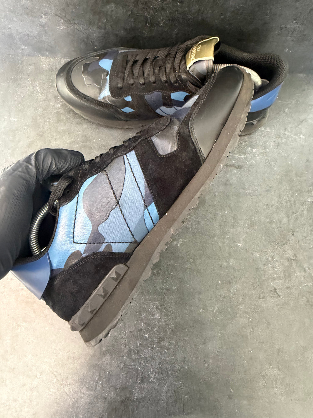 Authentic Valentino Rockrunner Black/Blue – EU 43
