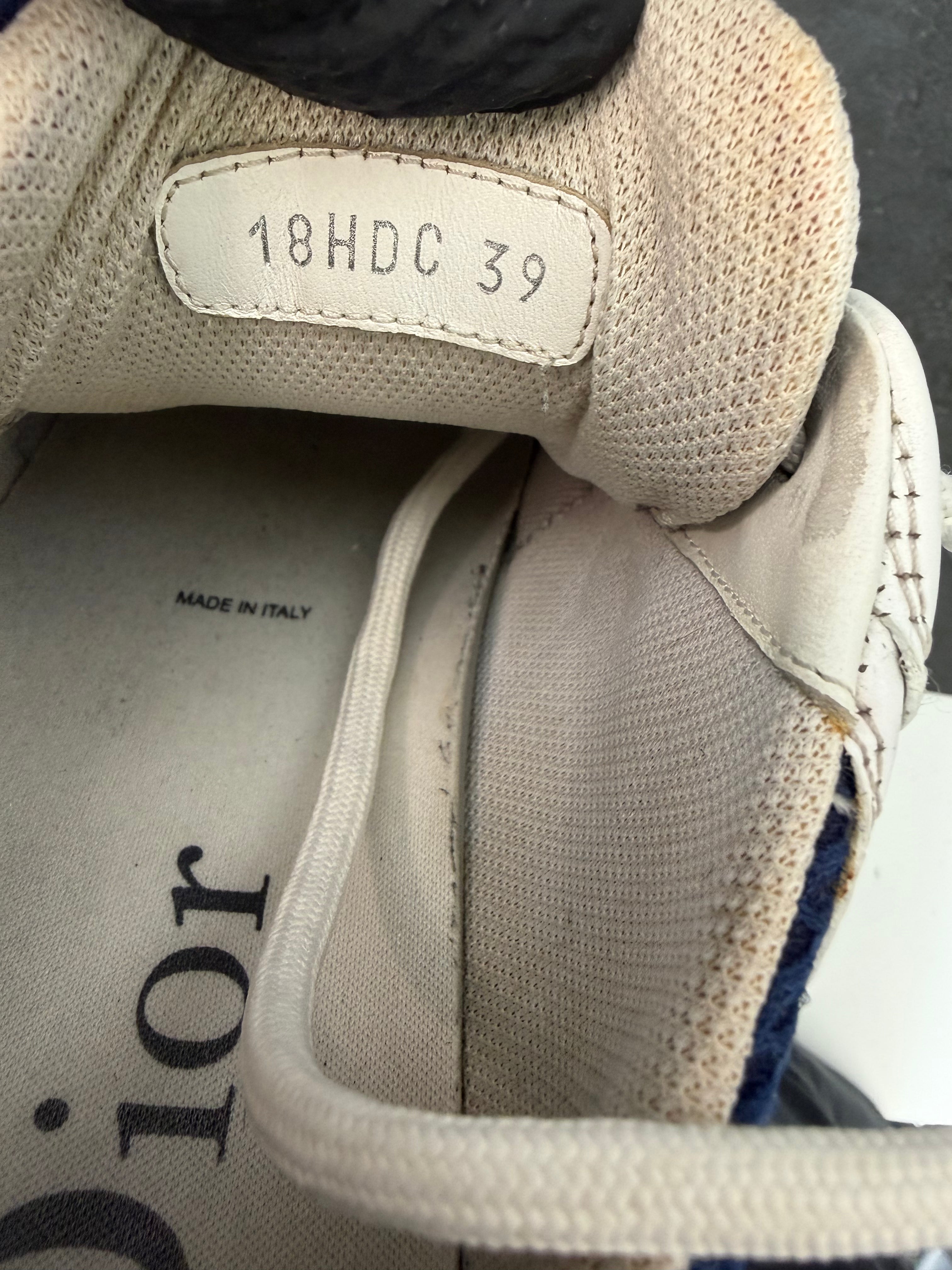 Authentic Dior B22 Red White Blue – EU 39