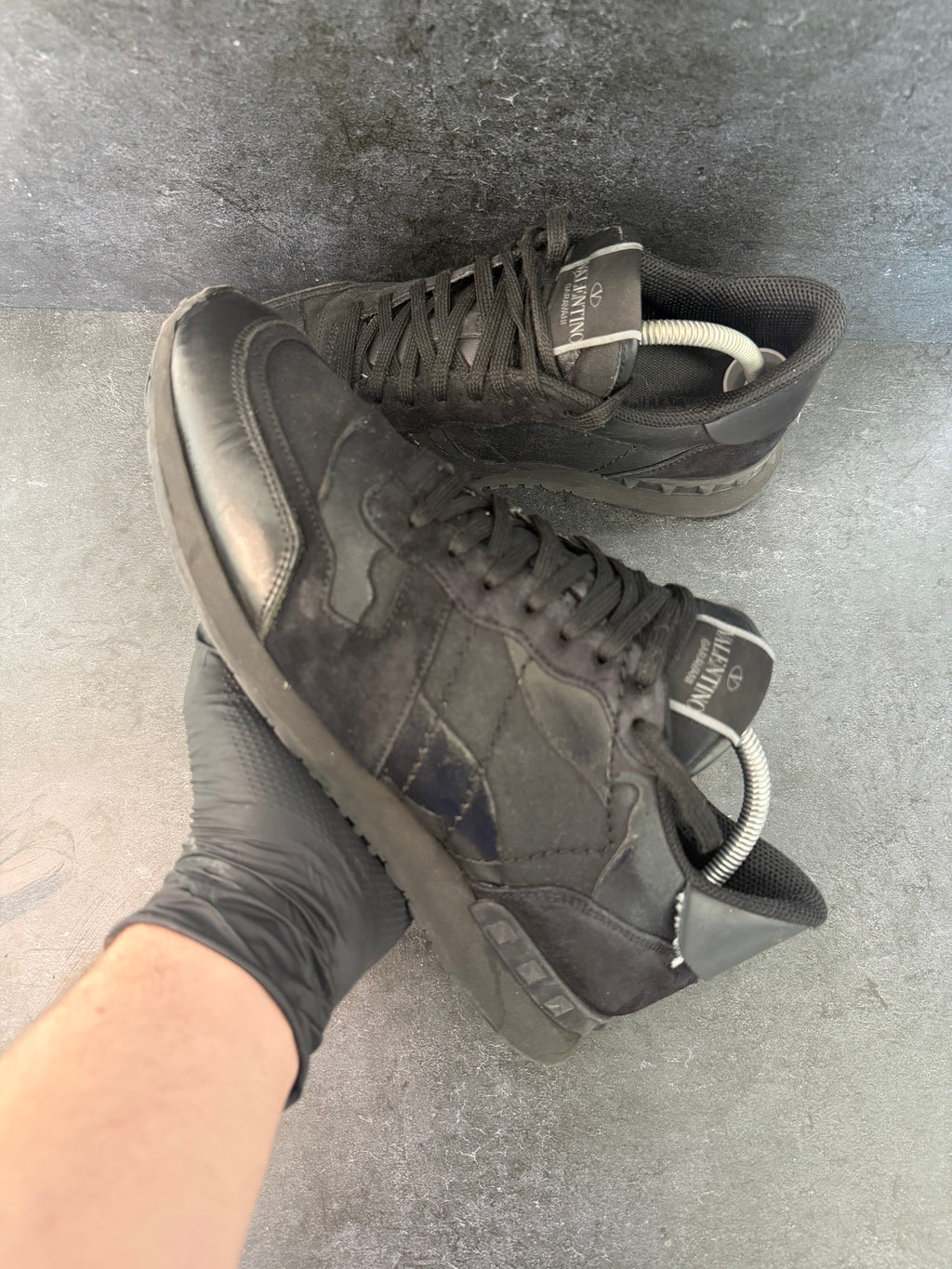 Authentic Valentino Rockrunner Black – EU 42