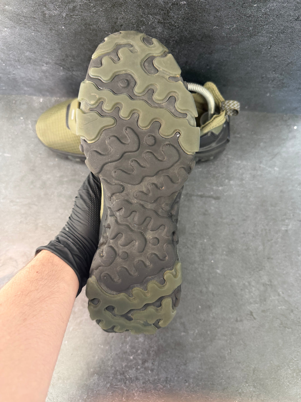 Authentic Nike Vision React Green – UK 7